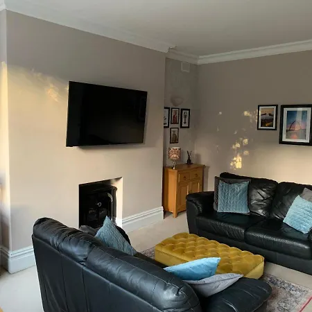 Appartement Georgian Townhouse - Garden Oasis Whitby Extérieur photo