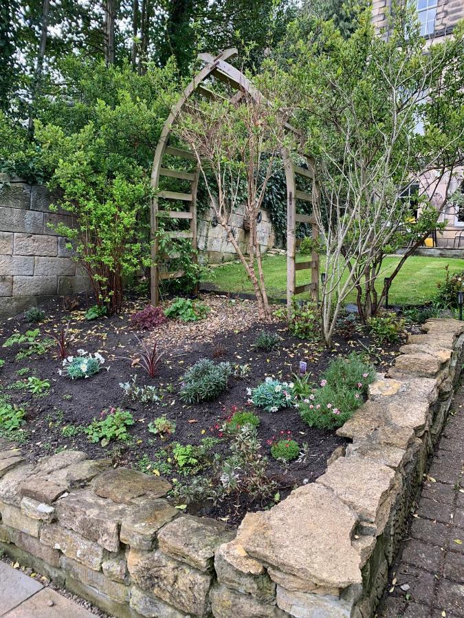 Apartment Georgian Townhouse - Garden Oasis Whitby